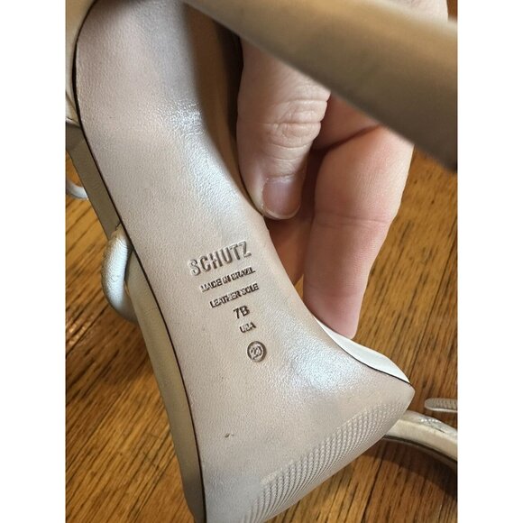 SCHUTZ Gaiah Ankle Strap Sandals in White Leather Size 7 EUC (C) - Picture 11 of 11